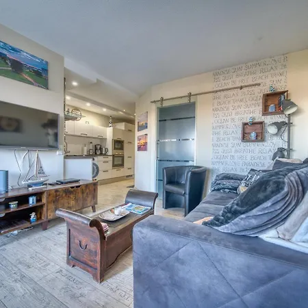- Haus L, App 0l0408 Διαμέρισμα *