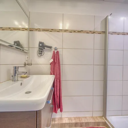 - Haus L, App 0l0408 Διαμέρισμα