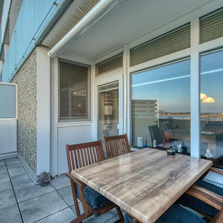 - Haus L, App 0l0408